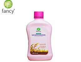 Fancy Herbal Moisturizer